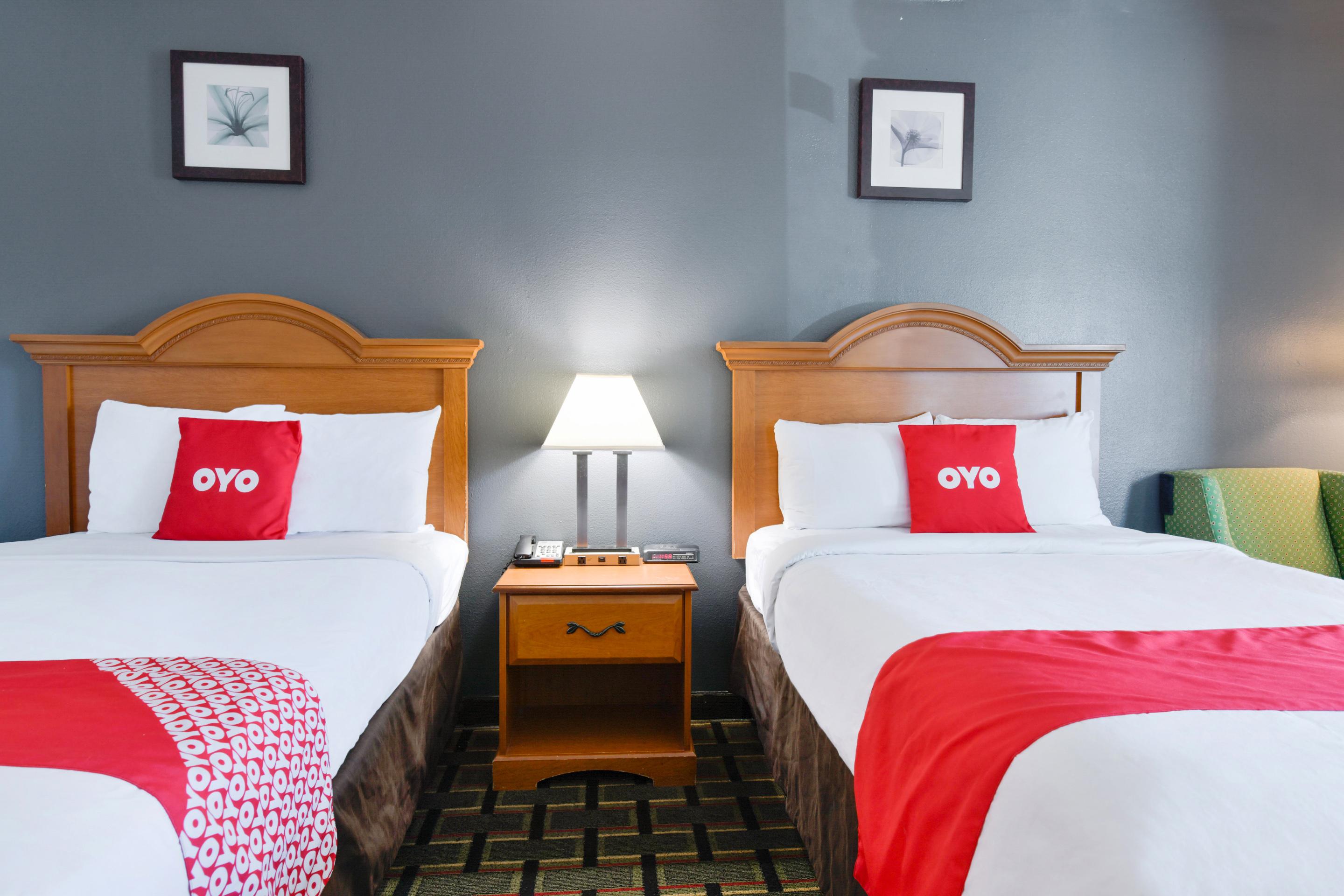 Oyo Hotel Lake Park - Valdosta Area Bagian luar foto