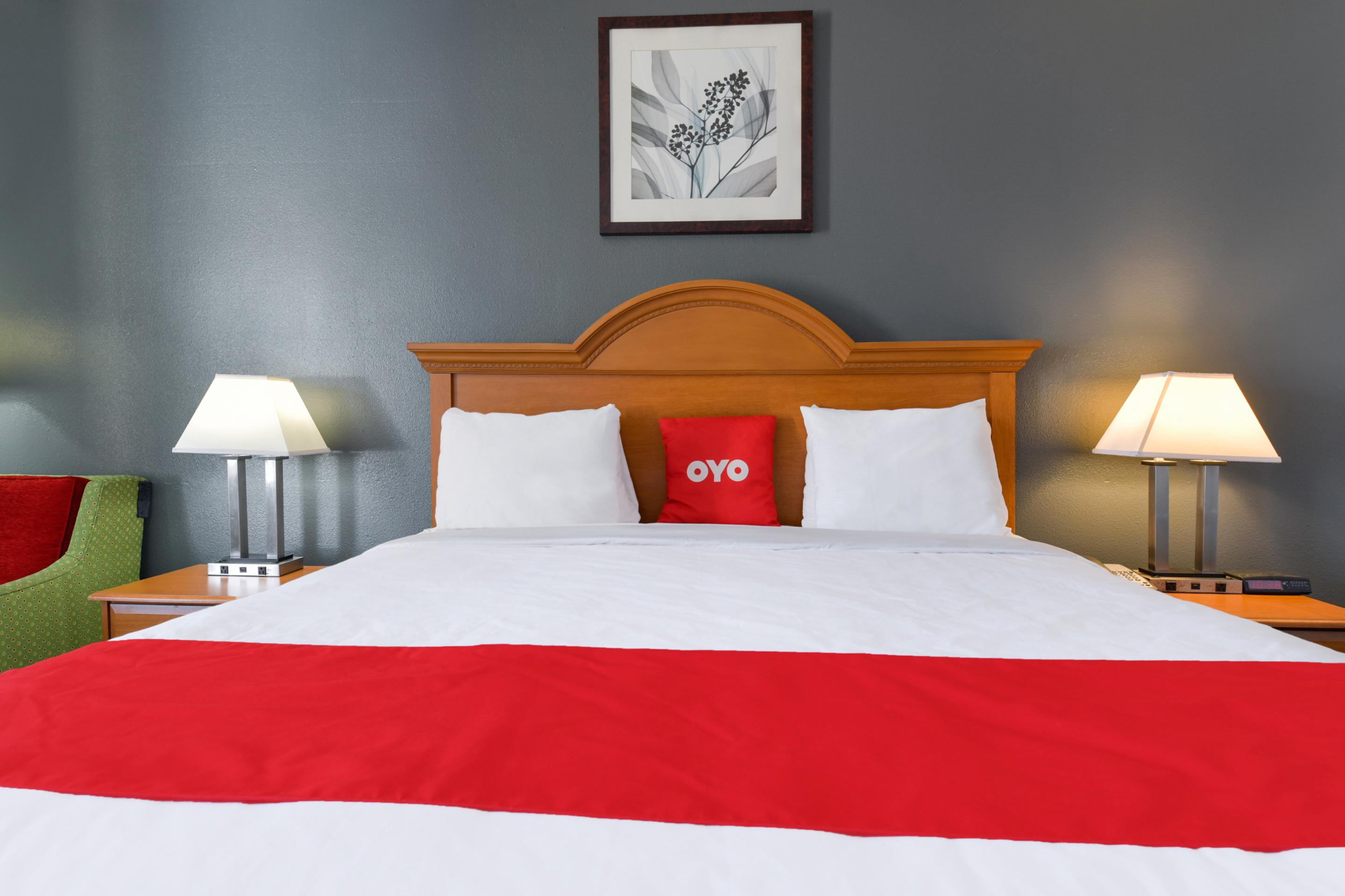Oyo Hotel Lake Park - Valdosta Area Bagian luar foto