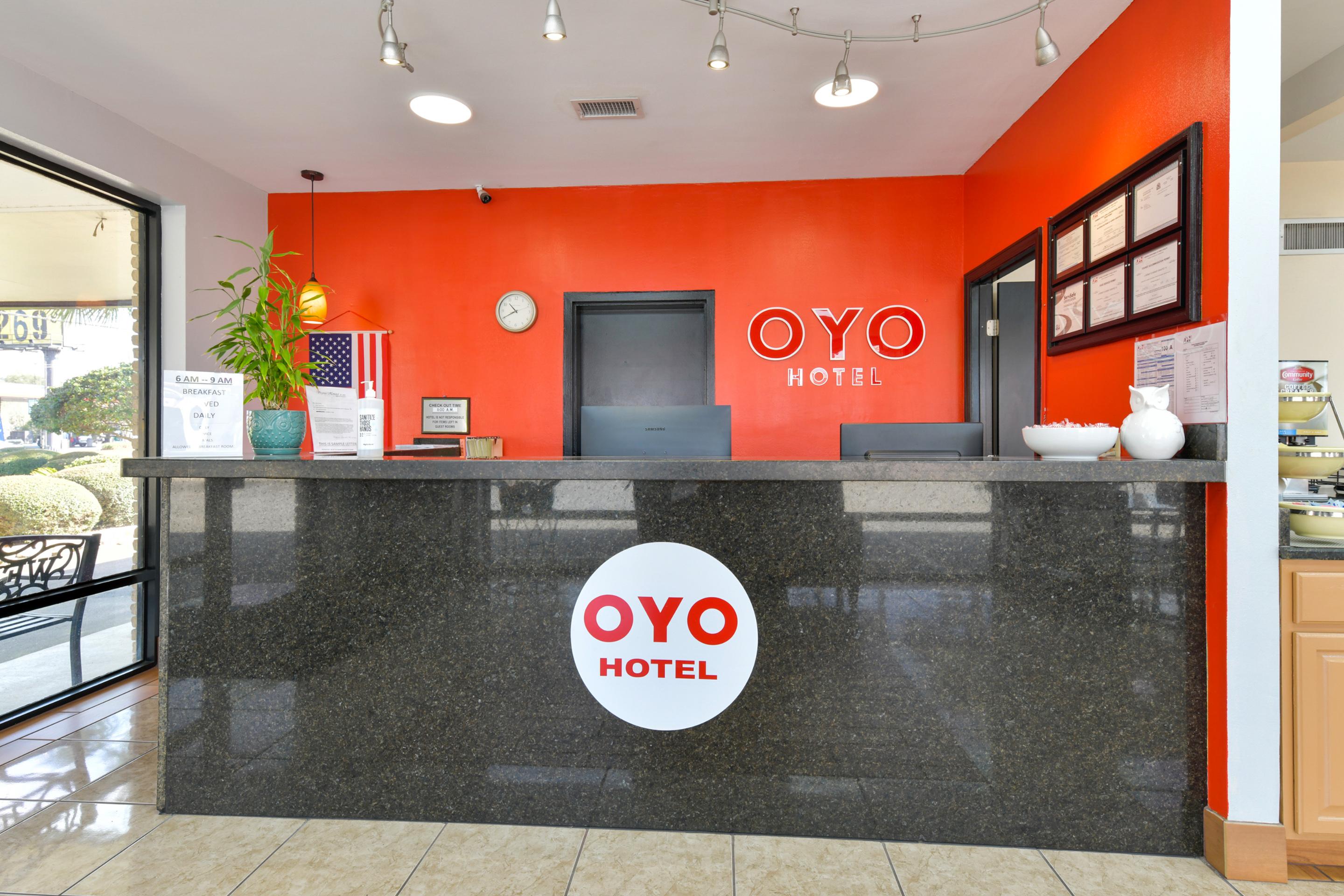 Oyo Hotel Lake Park - Valdosta Area Bagian luar foto