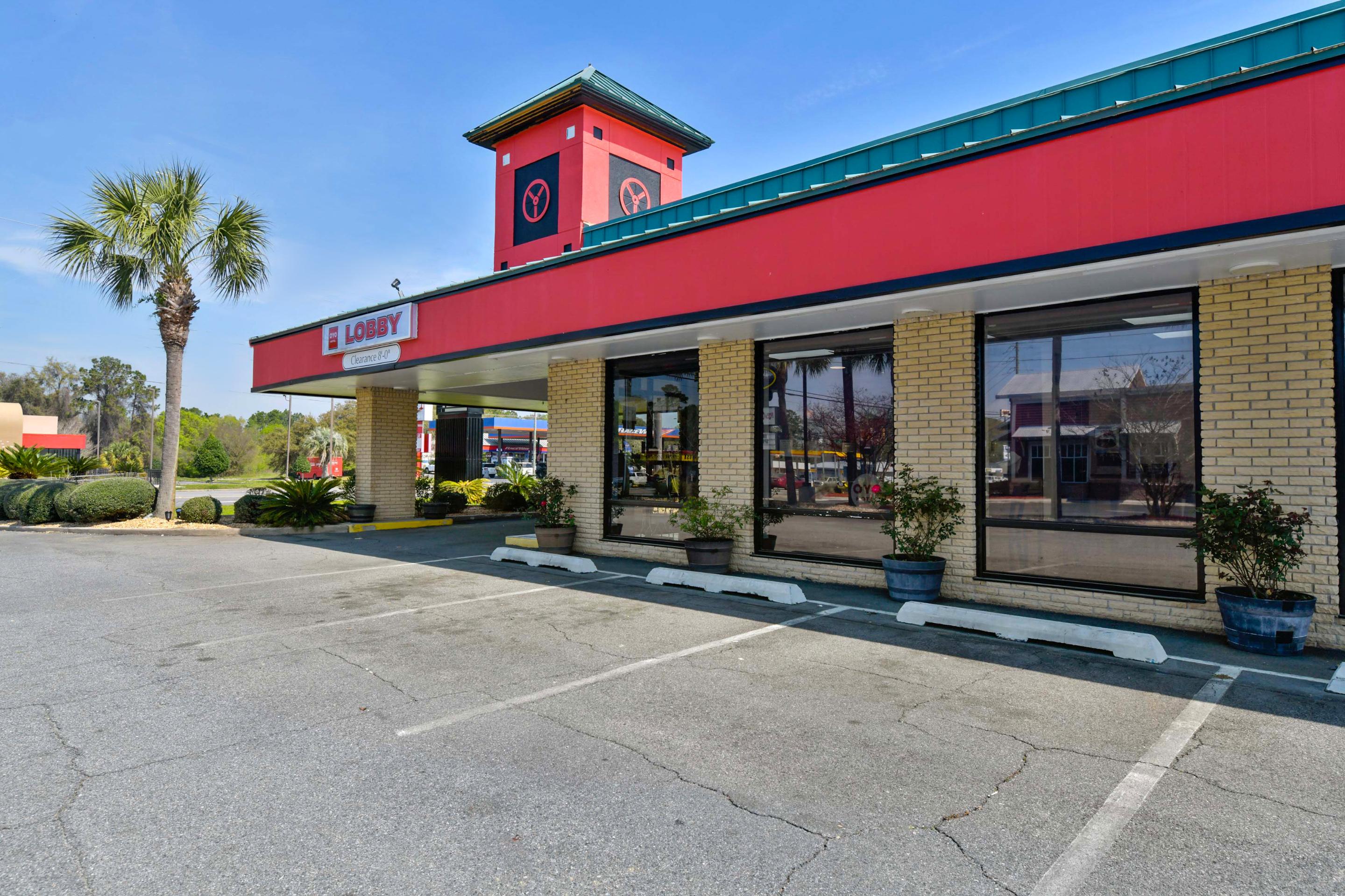 Oyo Hotel Lake Park - Valdosta Area Bagian luar foto