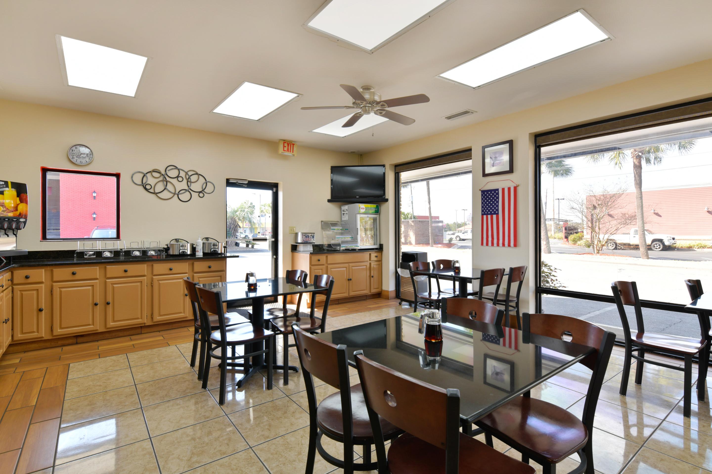 Oyo Hotel Lake Park - Valdosta Area Bagian luar foto